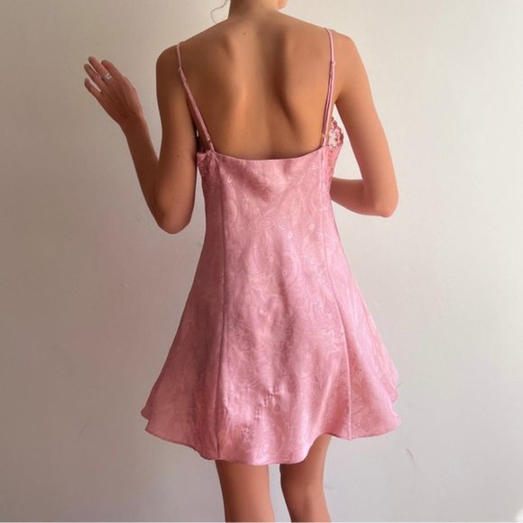 victoria’s secret dress - Picture 2 of 3